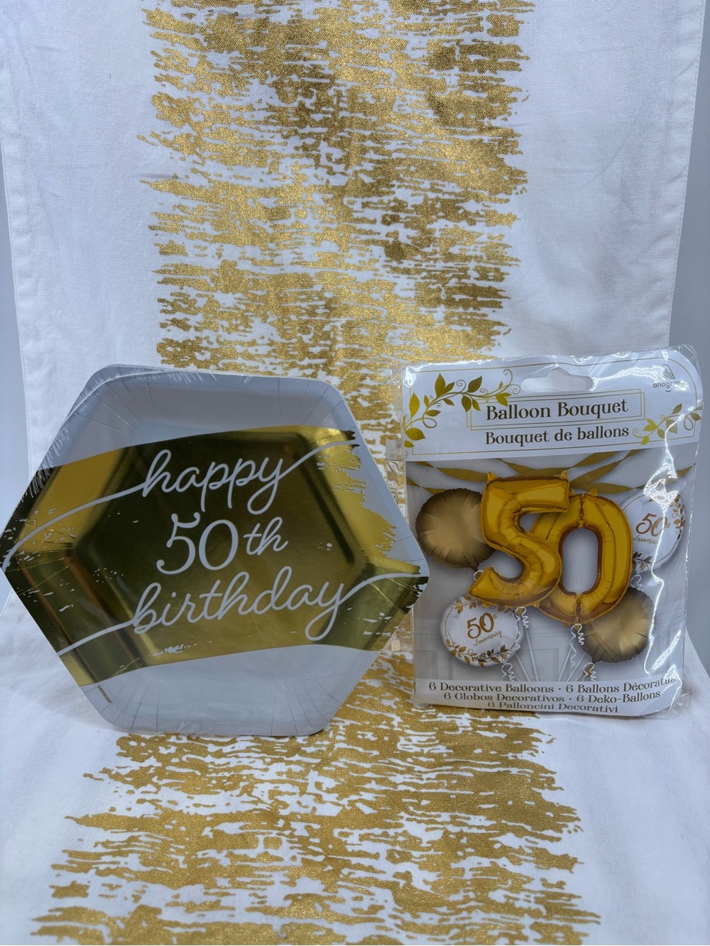 (40)Gold & White Happy 50th Birthday Hexagon Plates with (6)Balloon Bouquet
